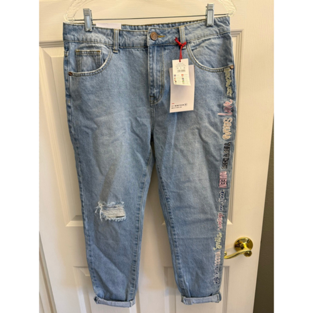 Est: Nineteen 91 The Boyfriend Women's Jeans Size US 6 NWTs embroidered leg